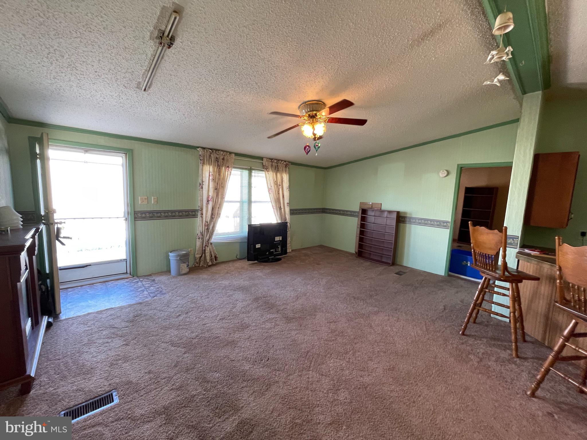 16801 Alcott Road Hagerstown, MD 21740 - Photo 6 of 35 Gallery Image 6