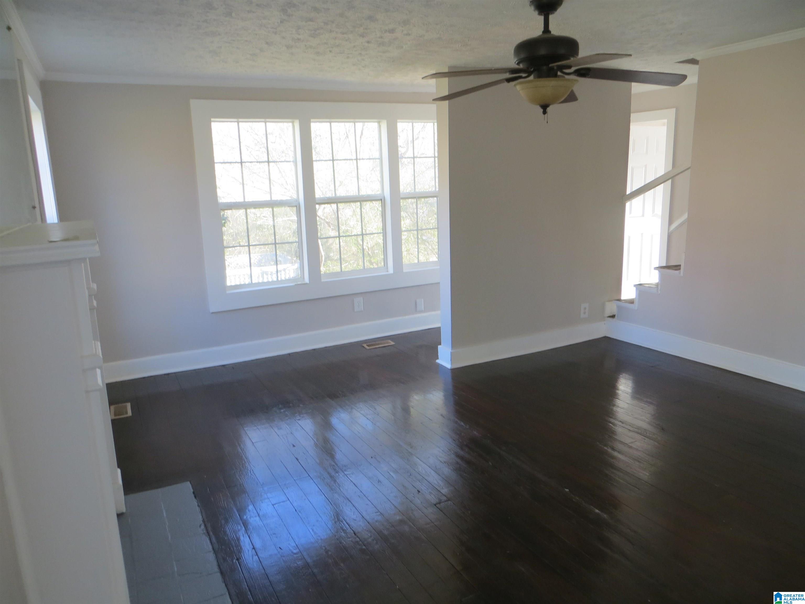 724 Blue Ridge Drive Anniston, AL 36207 - Photo 7 of 43