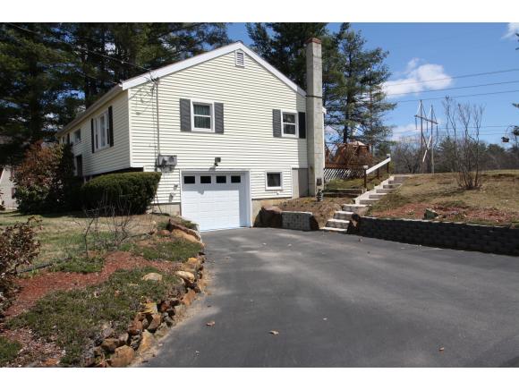 3 Gary Drive Rochester, NH 03867 - Photo 2 of 18