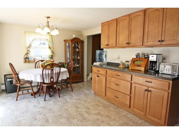 3 Gary Drive Rochester, NH 03867 - Photo 5 of 18