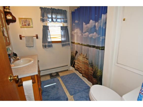3 Gary Drive Rochester, NH 03867 - Photo 10 of 18