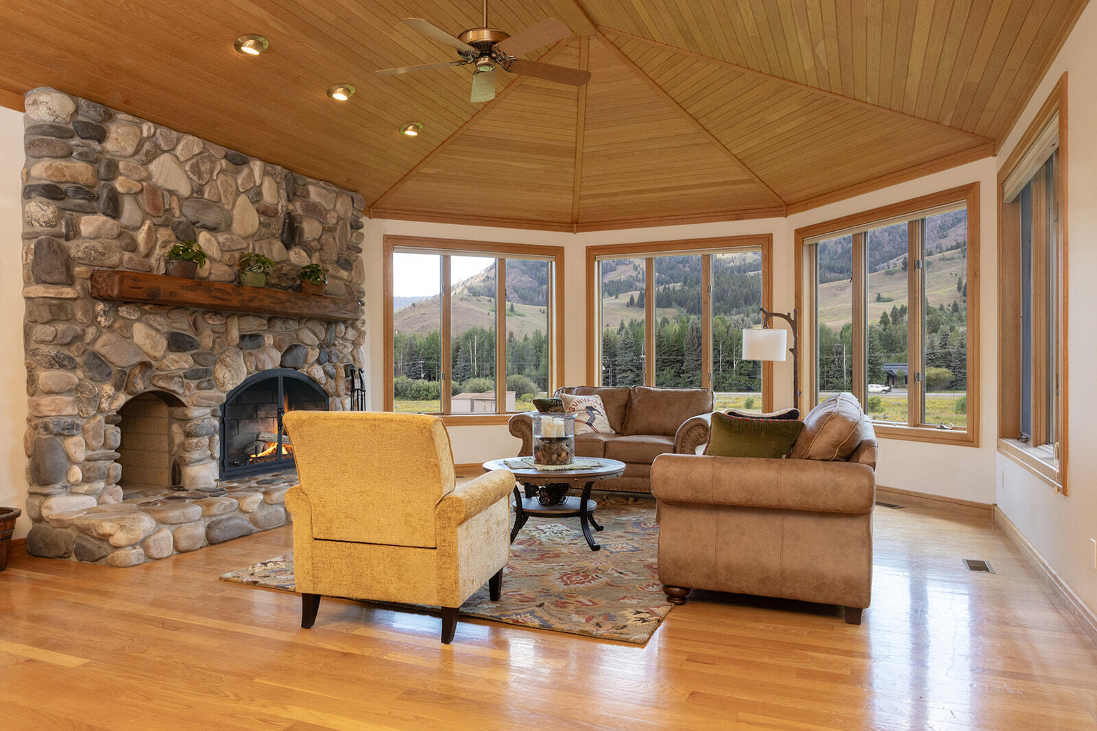 121 Stonegate Circle Ketchum, ID 83340 - Photo 6 of 45 121 Stonegate