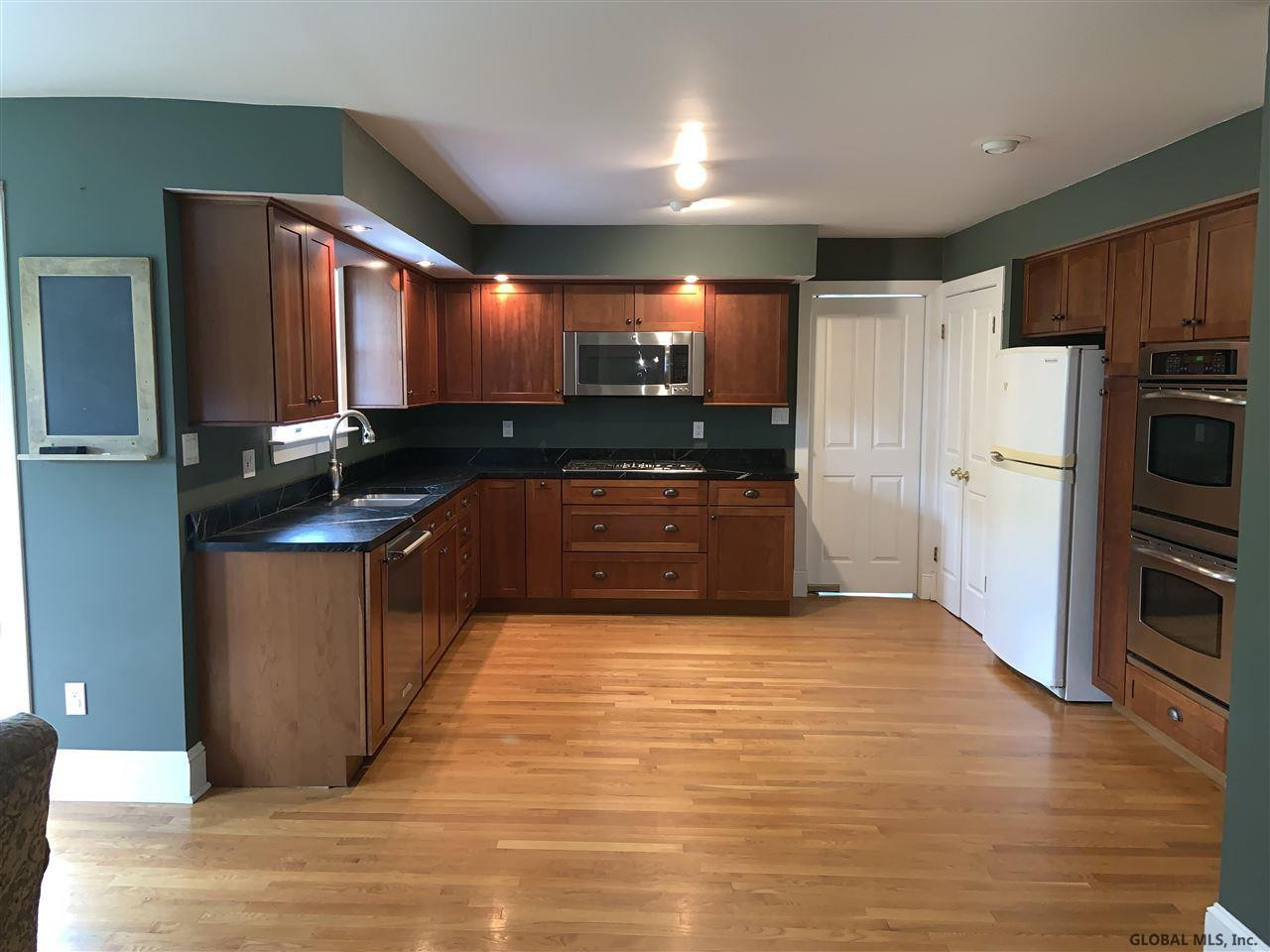 41 Windham Hill Road Bethlehem, NY 12077 - Photo 5 of 32 Photo 5