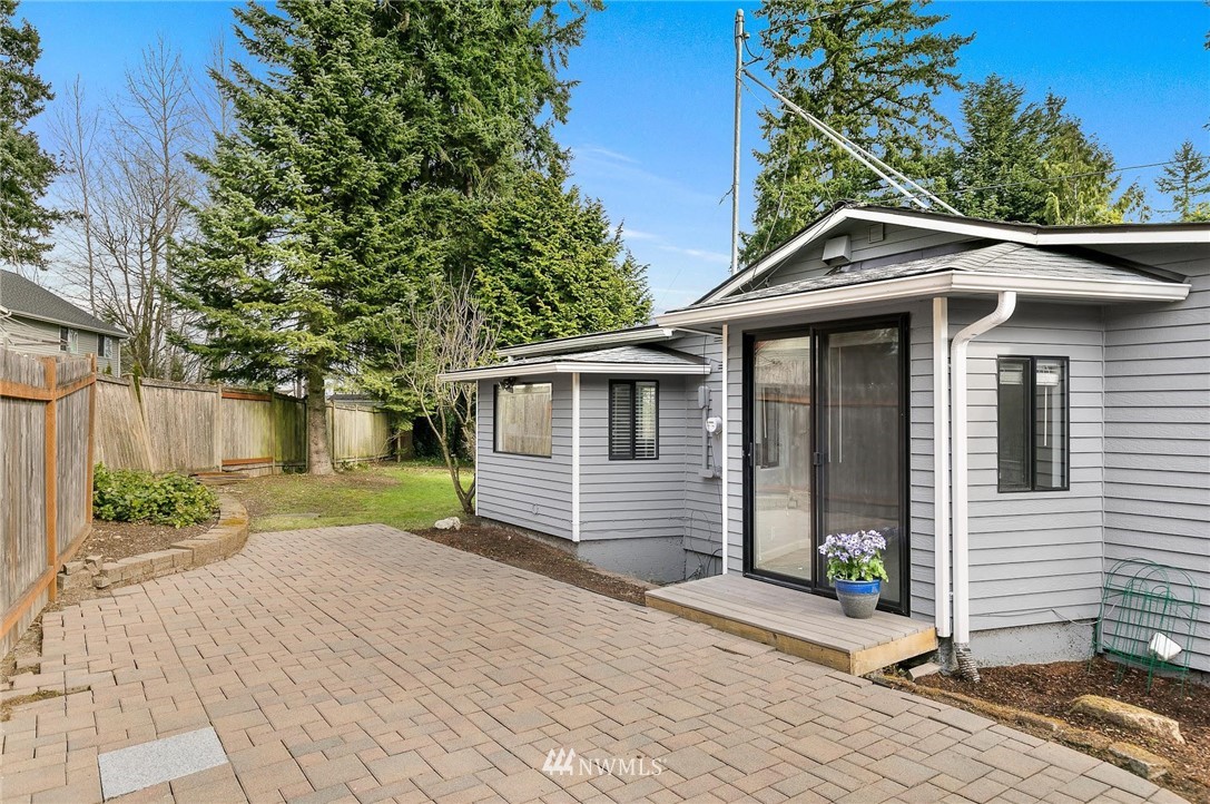 14724 Simonds Road Northeast Bothell, WA 98011 - Photo 22 of 26 Gallery Image 22
