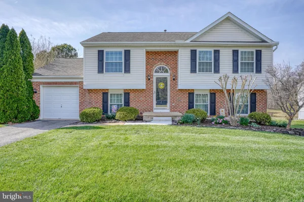 $449,900 | 320 Chattahoochee Drive, Bear, DE 19701