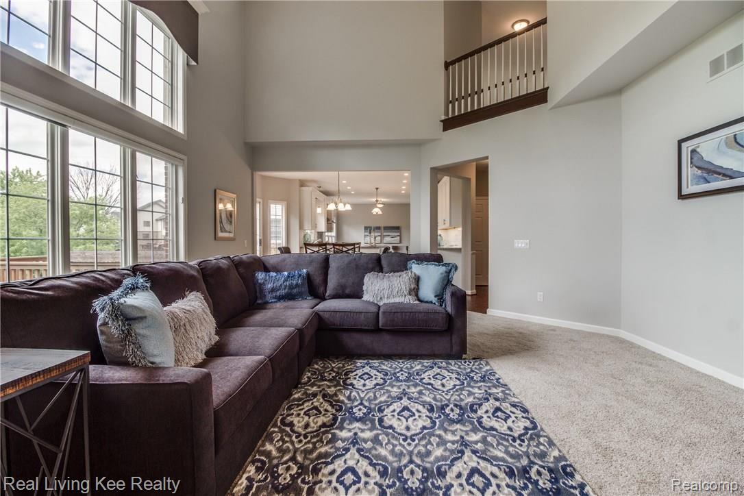 3880 May Center Road Lake Orion, MI 48360 - Photo 20 of 53 Open concept living area