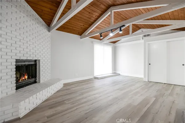 $420,000 | 1828 South Hillcrest Drive, Visalia, CA 93292