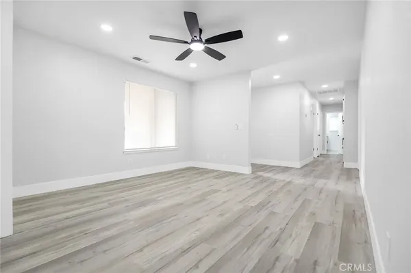 $420,000 | 1828 South Hillcrest Drive, Visalia, CA 93292