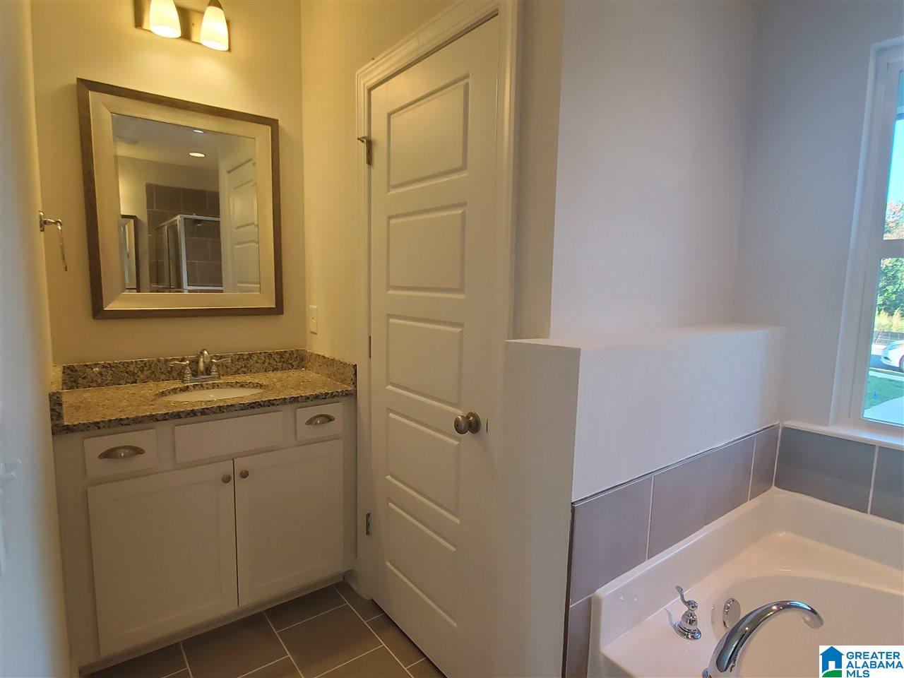 892 Madison Lane Helena, AL 35080 - Photo 11 of 47