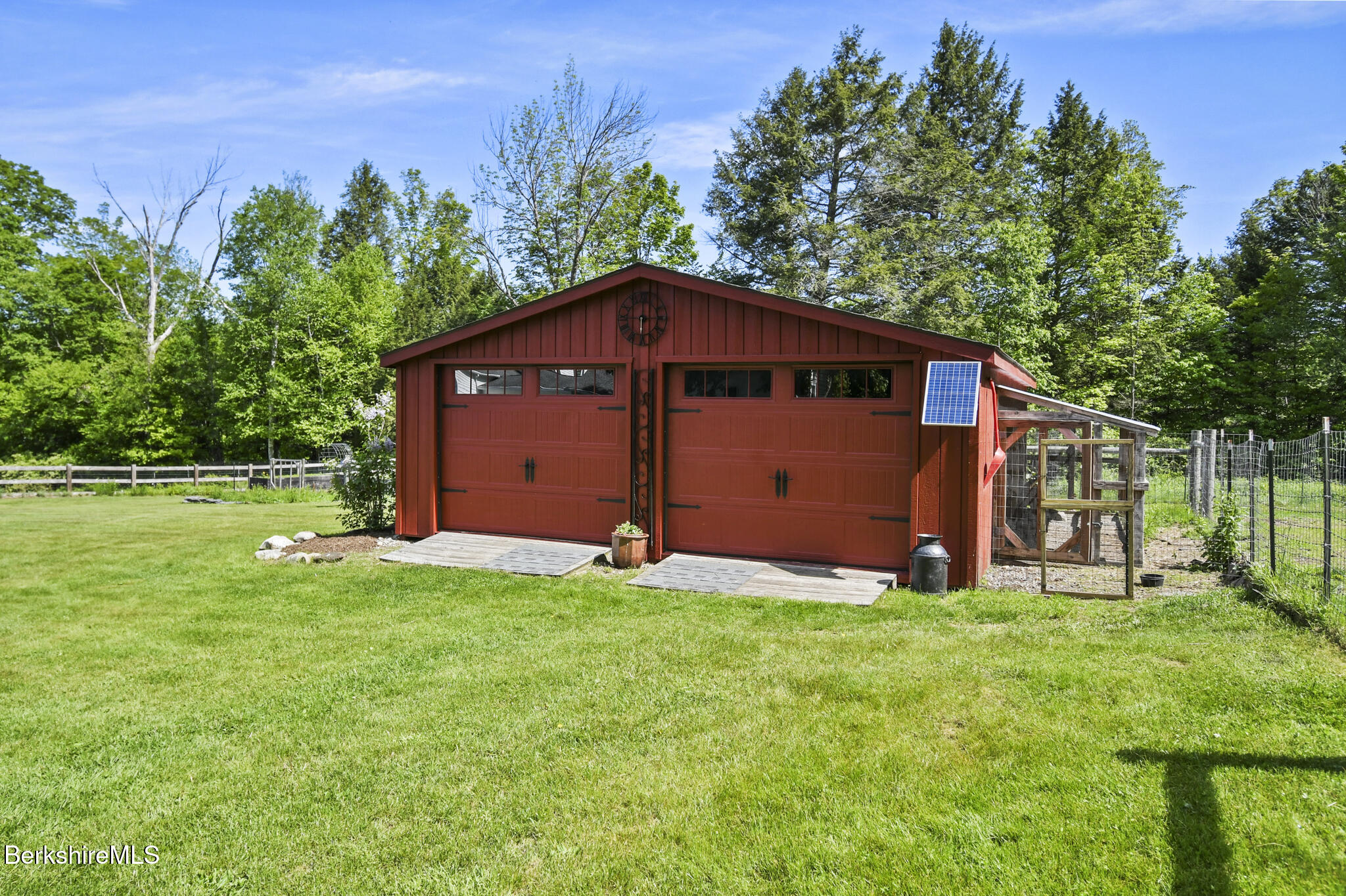 288 Johnson Road Dalton, MA 01226 - Photo 31 of 39 Barn