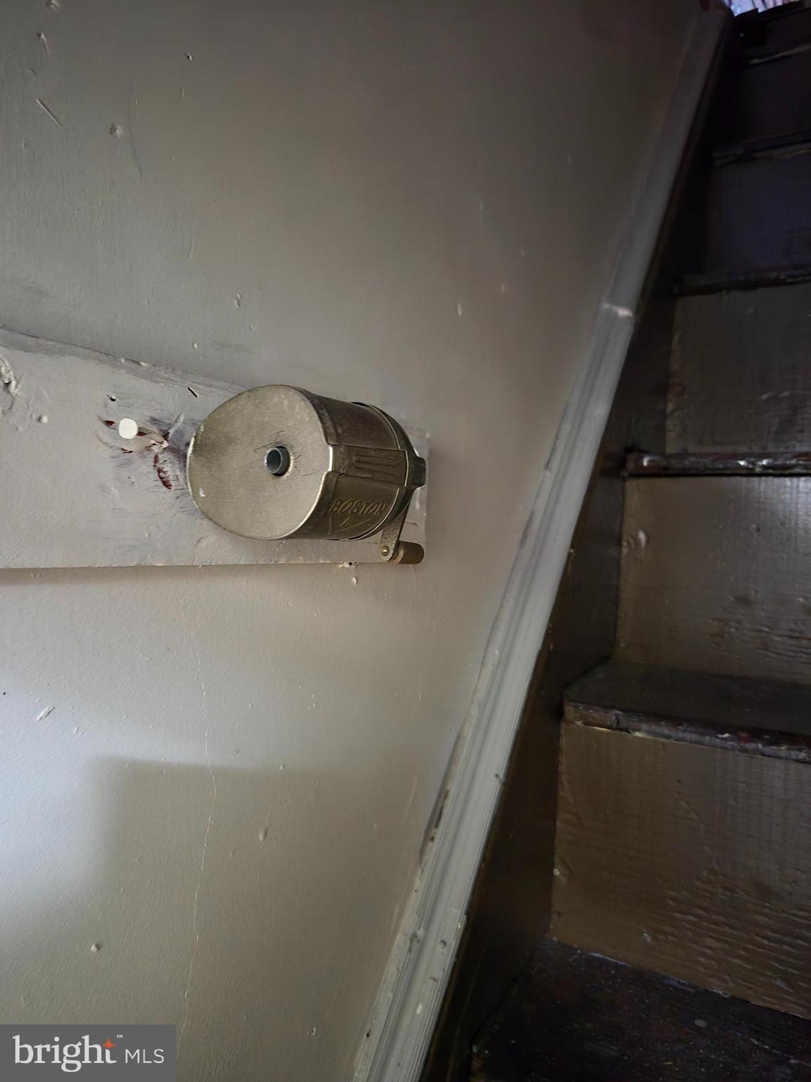 4610 Chester Avenue, Unit 3 Philadelphia, PA 19143 - Photo 15 of 16 neat little findings