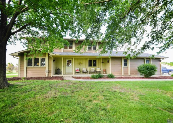 $474,900 | 1786 Rd E5, Emporia, KS 66801