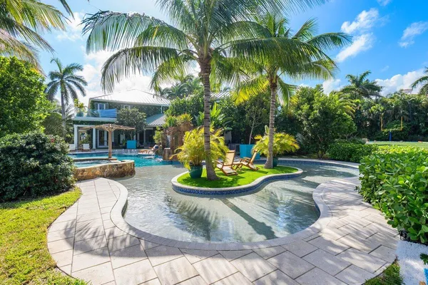 $15,000,000 | 963 Eve Street, Delray Beach, FL 33483