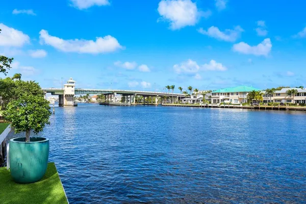 $15,000,000 | 963 Eve Street, Delray Beach, FL 33483