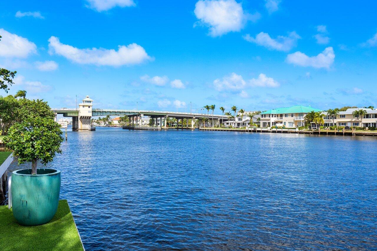 963 Eve Street Delray Beach, FL 33483 - Photo 60 of 83 060-963EveStreet-DelrayBeach-FL-33483-SM