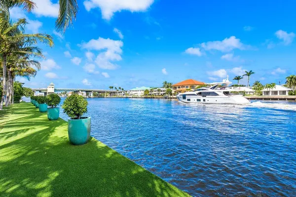 $15,000,000 | 963 Eve Street, Delray Beach, FL 33483