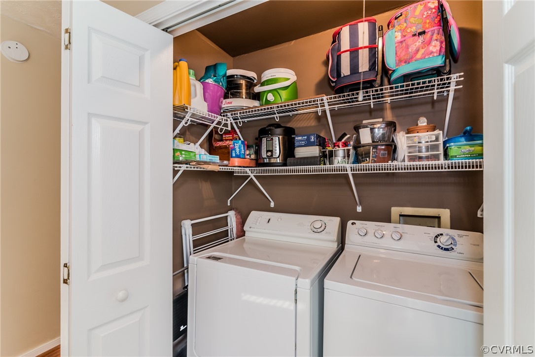 10941 River Road Chesterfield, VA 23838 - Photo 25 of 50 a utility room with dryer and washer