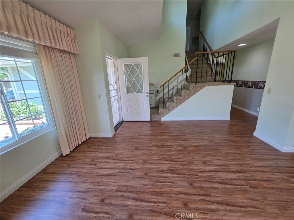 28012 Tupelo Ridge Drive Valencia, CA 91354 - Photo 9 of 26