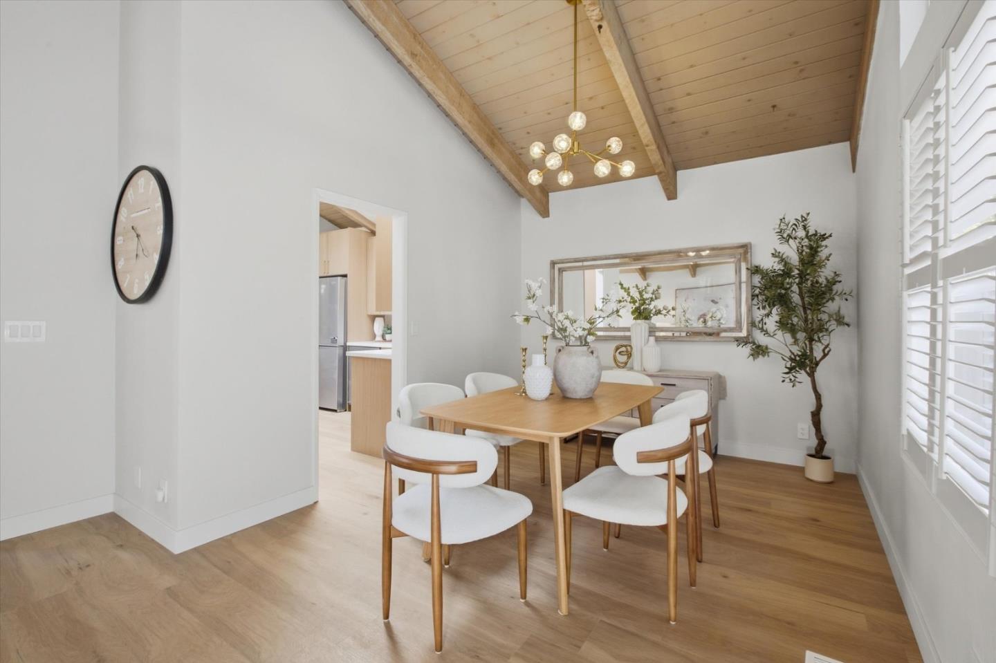 22944 Longdown Road Cupertino, CA 95014 - Photo 8 of 113 Gallery Image 8