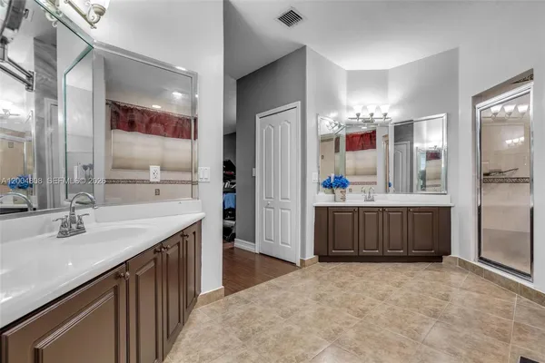 $1,125,000 | 16230 Northwest 84th Court, Miami Lakes, FL 33016