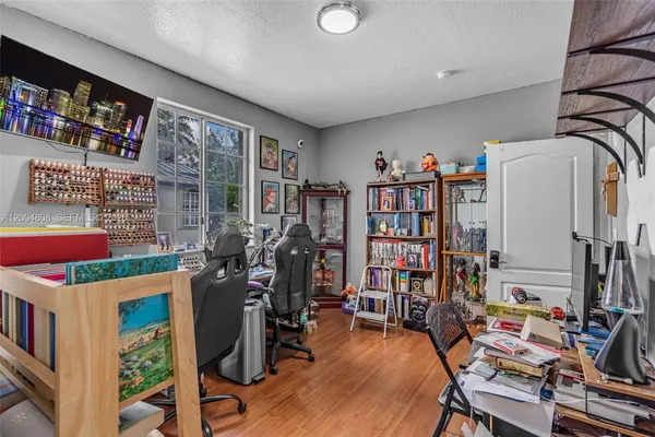 $1,125,000 | 16230 Northwest 84th Court, Miami Lakes, FL 33016