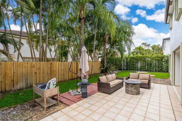 $1,125,000 | 16230 Northwest 84th Court, Miami Lakes, FL 33016