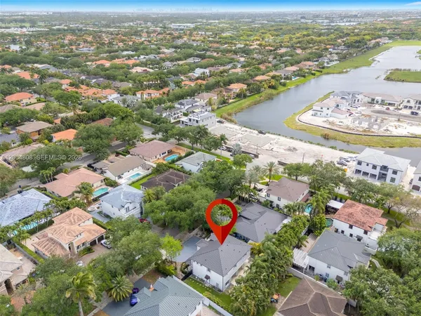 $1,125,000 | 16230 Northwest 84th Court, Miami Lakes, FL 33016