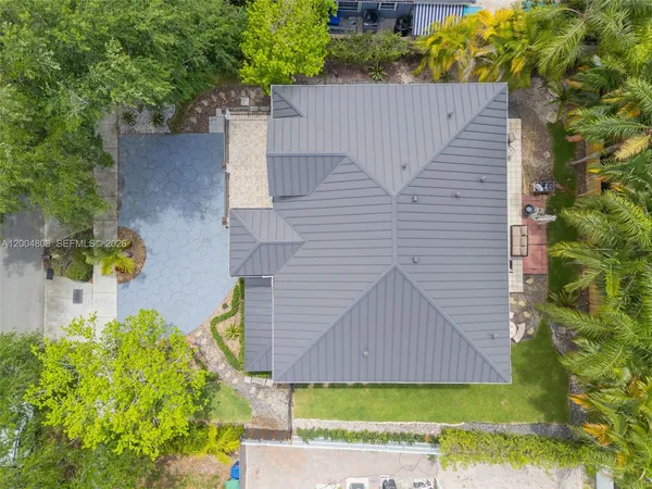 $1,125,000 | 16230 Northwest 84th Court, Miami Lakes, FL 33016