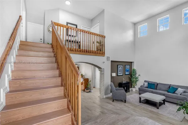 $1,125,000 | 16230 Northwest 84th Court, Miami Lakes, FL 33016