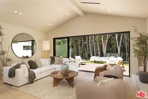 $2,995,000 | 2739 Midvale Avenue, Los Angeles, CA 90064