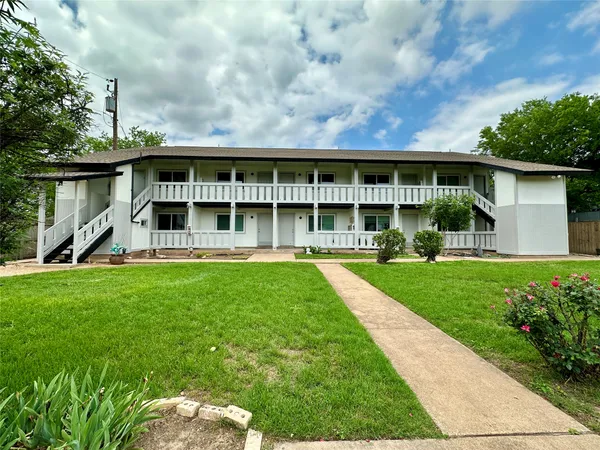 $850 | 10810 Newmont Road, Unit 7, Austin, TX 78758