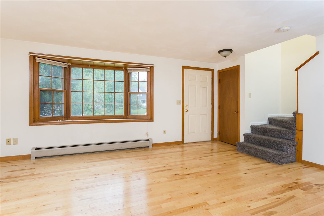 36 Beaver Dam Road South Berwick, ME 03908 - Photo 5 of 40 Gallery Image 5