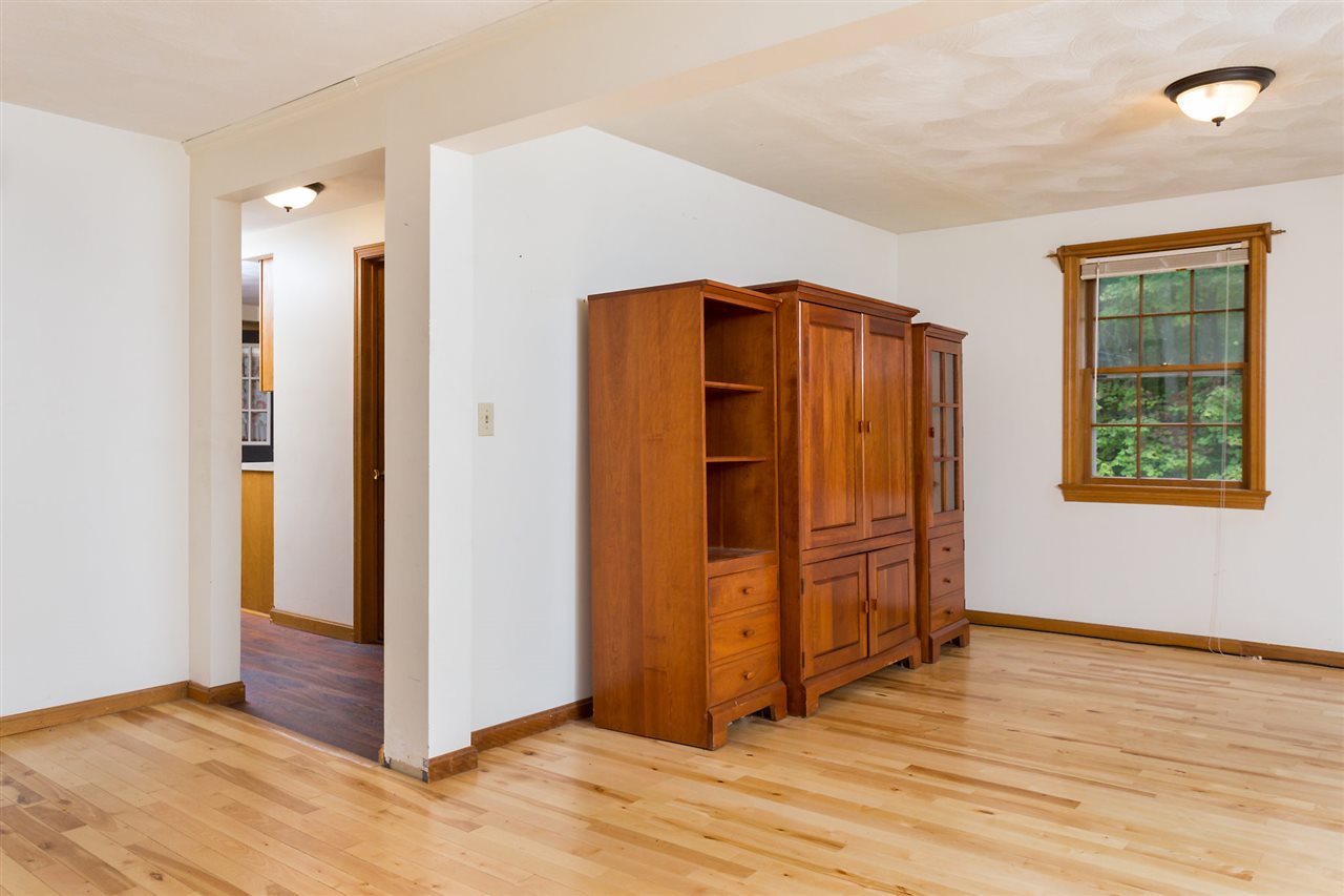 36 Beaver Dam Road South Berwick, ME 03908 - Photo 9 of 40 Gallery Image 9