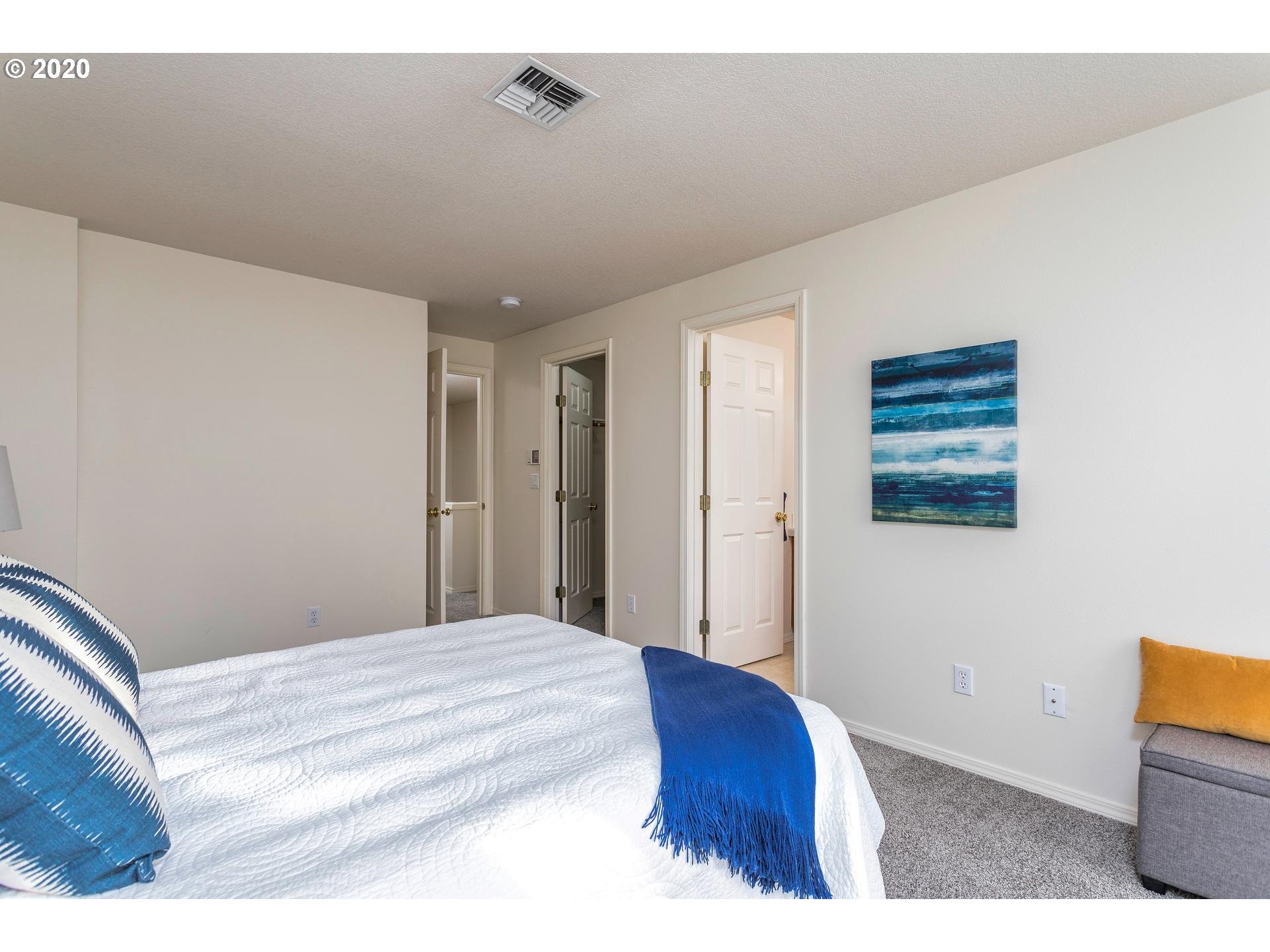 3804 Southwest Troy Street Portland, OR 97219 - Photo 12 of 21 Gallery Image 12