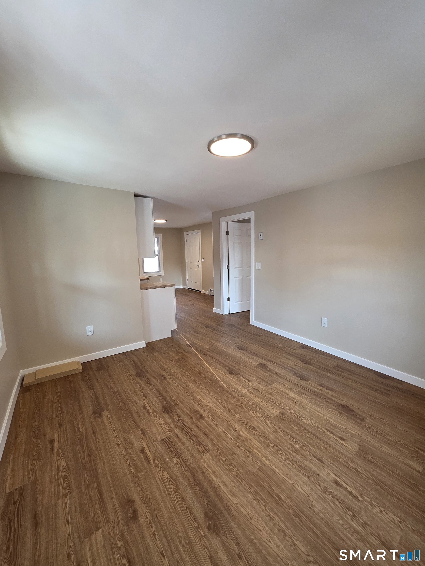 14 Smith Street, Unit 1 Ansonia, CT 06401 - Photo 2 of 7