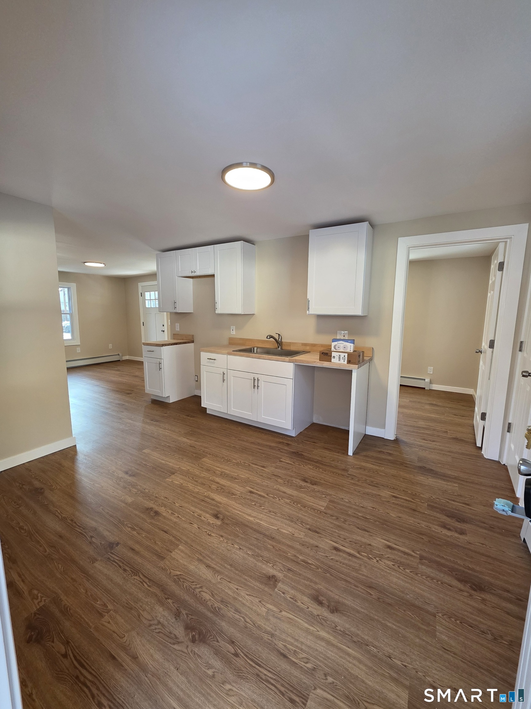14 Smith Street, Unit 1 Ansonia, CT 06401 - Photo 3 of 7