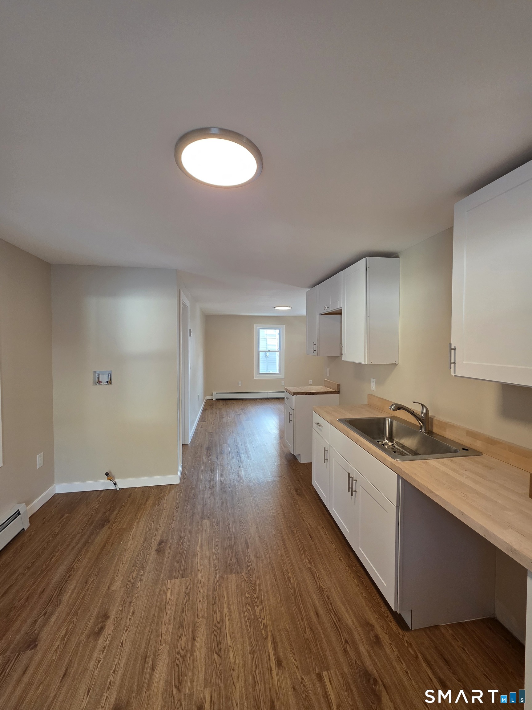 14 Smith Street, Unit 1 Ansonia, CT 06401 - Photo 4 of 7