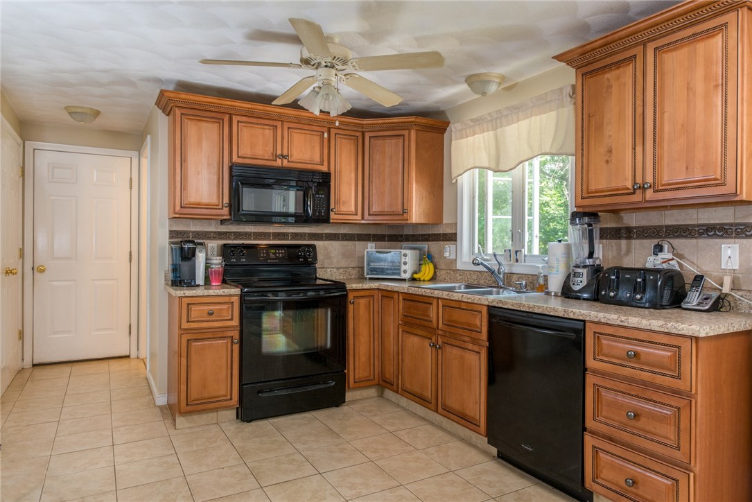 30 Finn Road Burrillville, RI 02859 - Photo 7 of 28