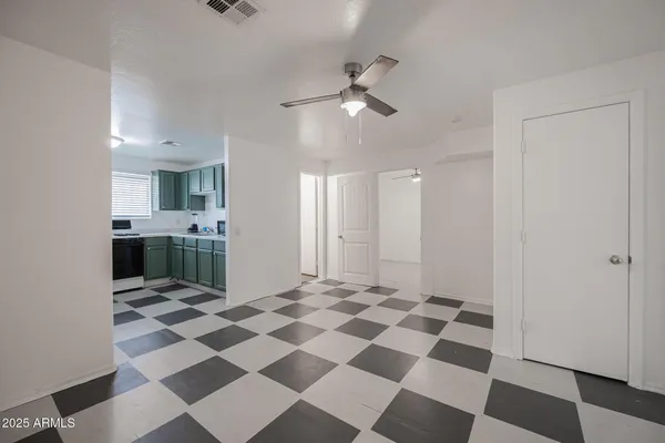 $850 | 212 North 21st Avenue, Unit 4, Phoenix, AZ 85009