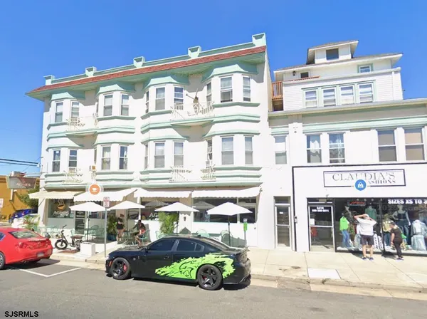 $1,775 | 6419 Ventnor Avenue, Unit E1, Ventnor City, NJ 08406