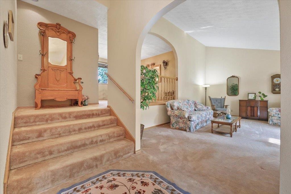 9105 South Sherman Road Spokane, WA 99224 - Photo 8 of 45