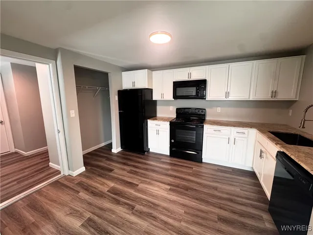 $1,200 | 9049 Zito Drive, Unit 6, Niagara Falls, NY 14304