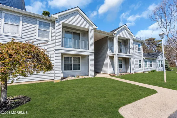 $299,900 | 1213 Waters Edge Drive, Toms River, NJ 08753