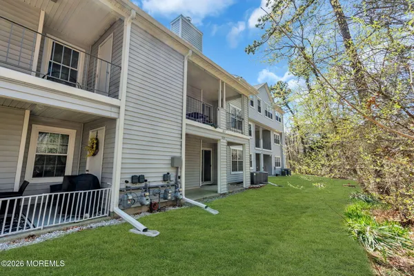 $299,900 | 1213 Waters Edge Drive, Toms River, NJ 08753
