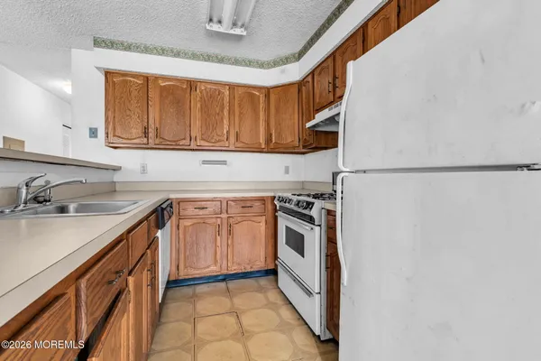 $299,900 | 1213 Waters Edge Drive, Toms River, NJ 08753