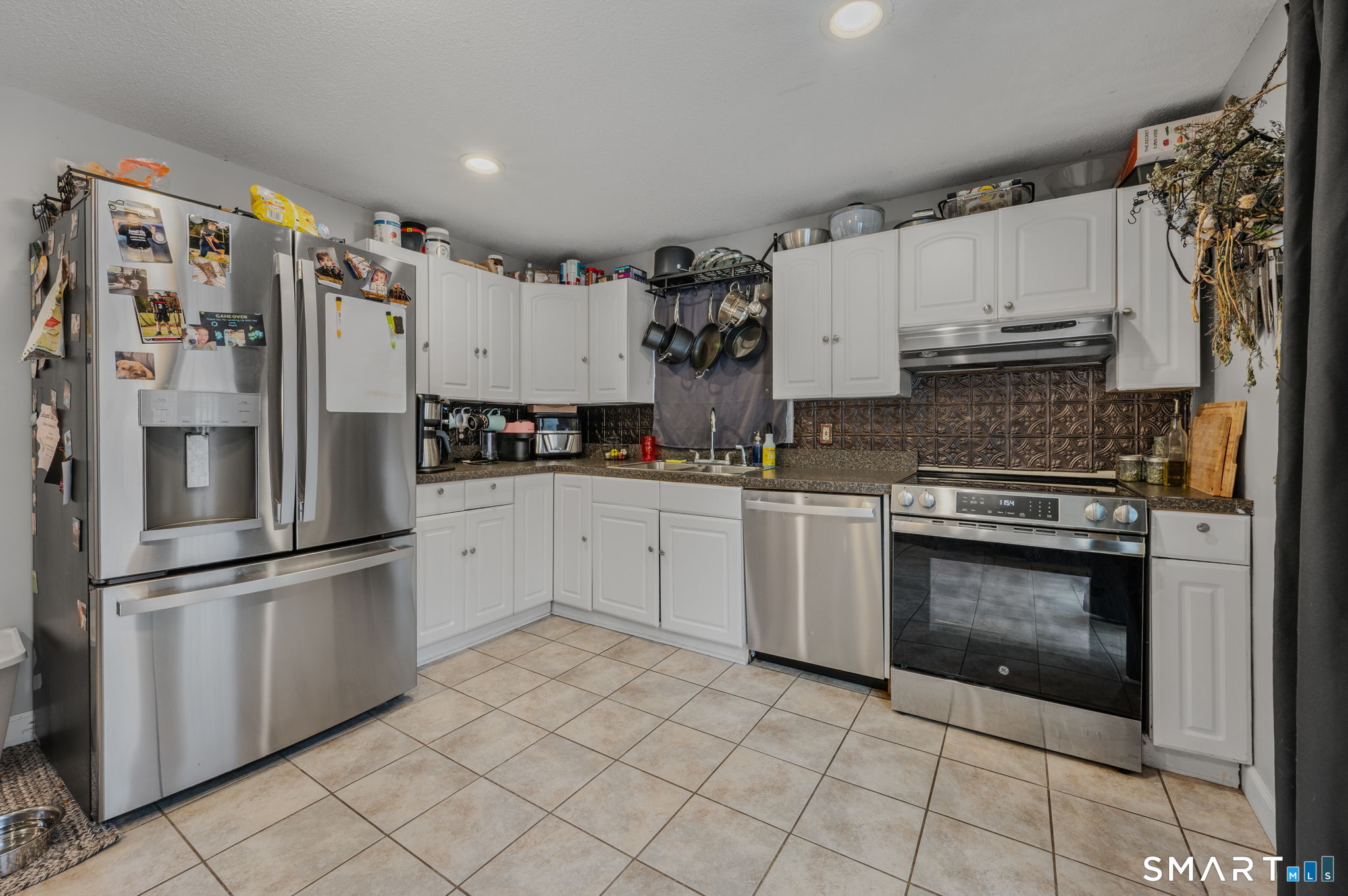 124 James Street Colchester, CT 06415 - Photo 9 of 29