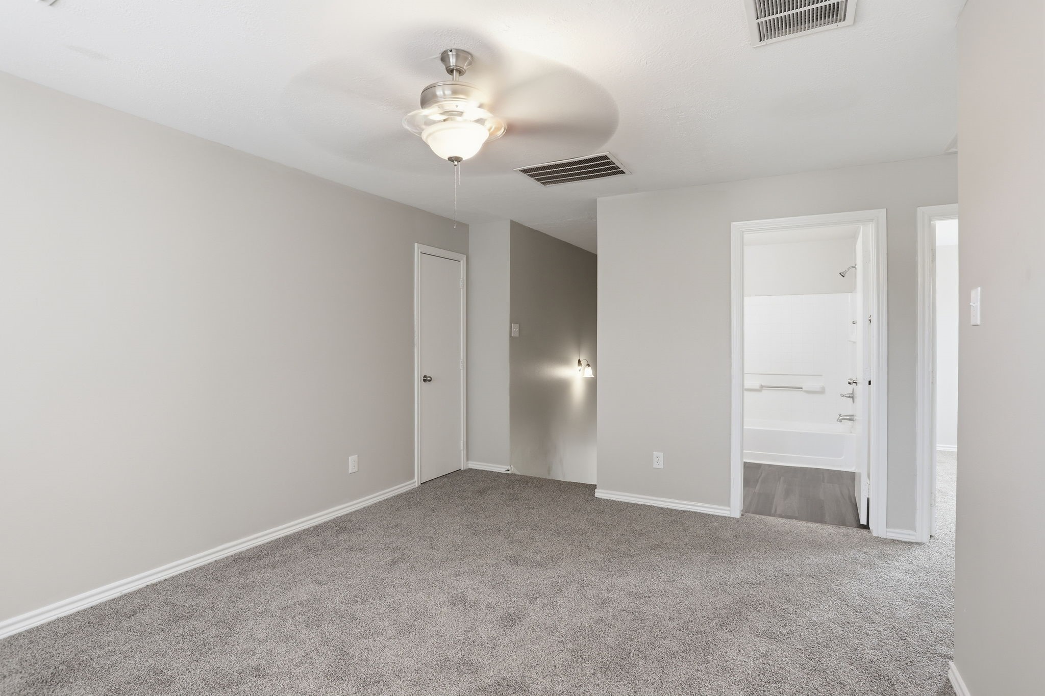 2325 Shady Tree Lane Conroe, TX 77301 - Photo 26 of 46