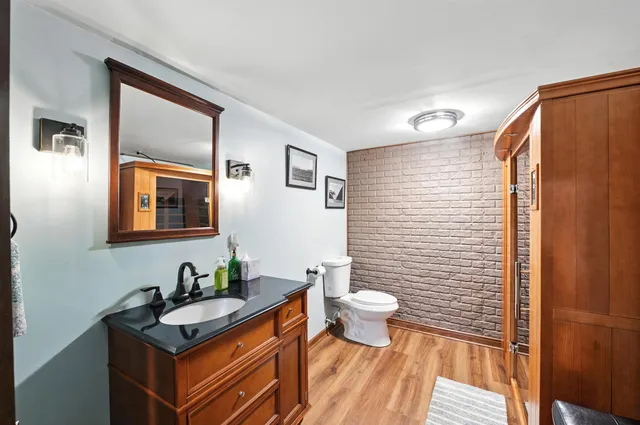 $734,000 | W238N7214 Michele Lane, Sussex, WI 53089