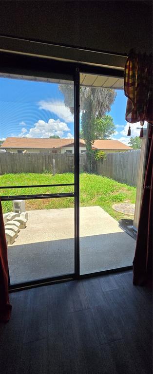 2021 Lake Buckeye Road Winter Haven, FL 33881 - Photo 33 of 37