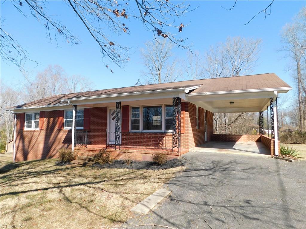 162 Maple Hollow Road Mount Airy, NC 27030 - Photo 31 of 36 Gallery Image 31